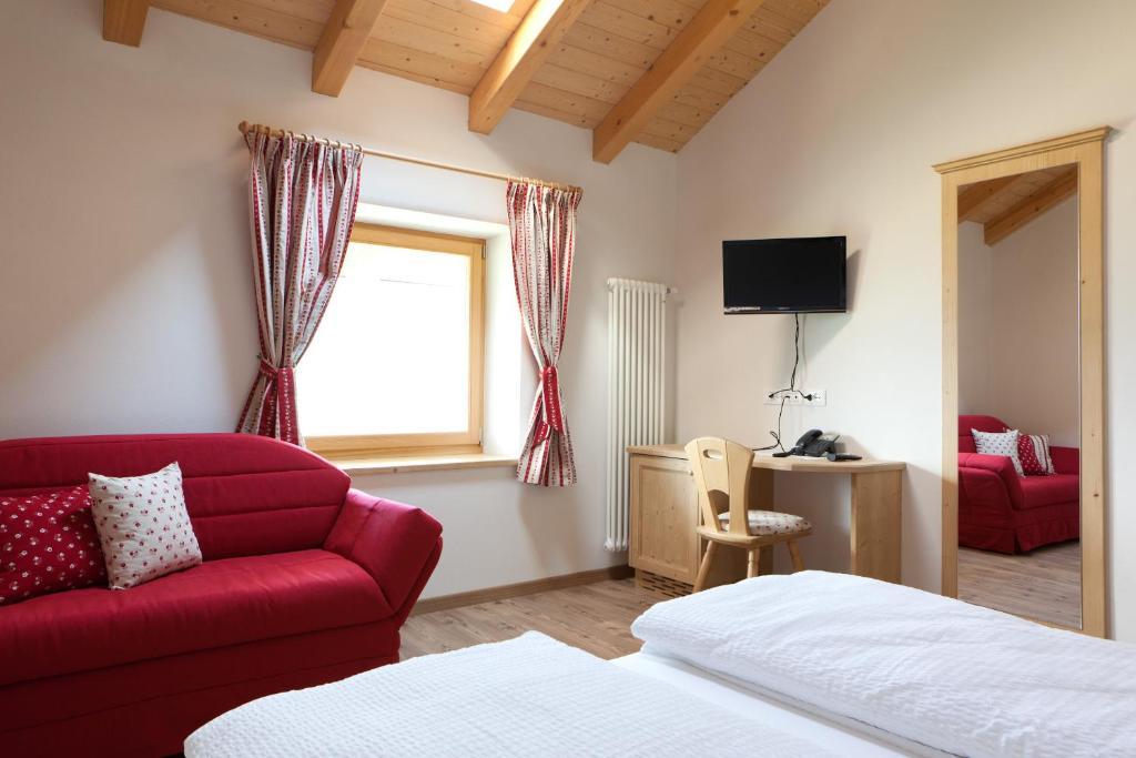 Coronata Haus Roncegno Habitación foto